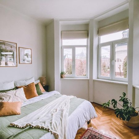 Appartement Simsimdoba à TTchernivtsi Extérieur photo
