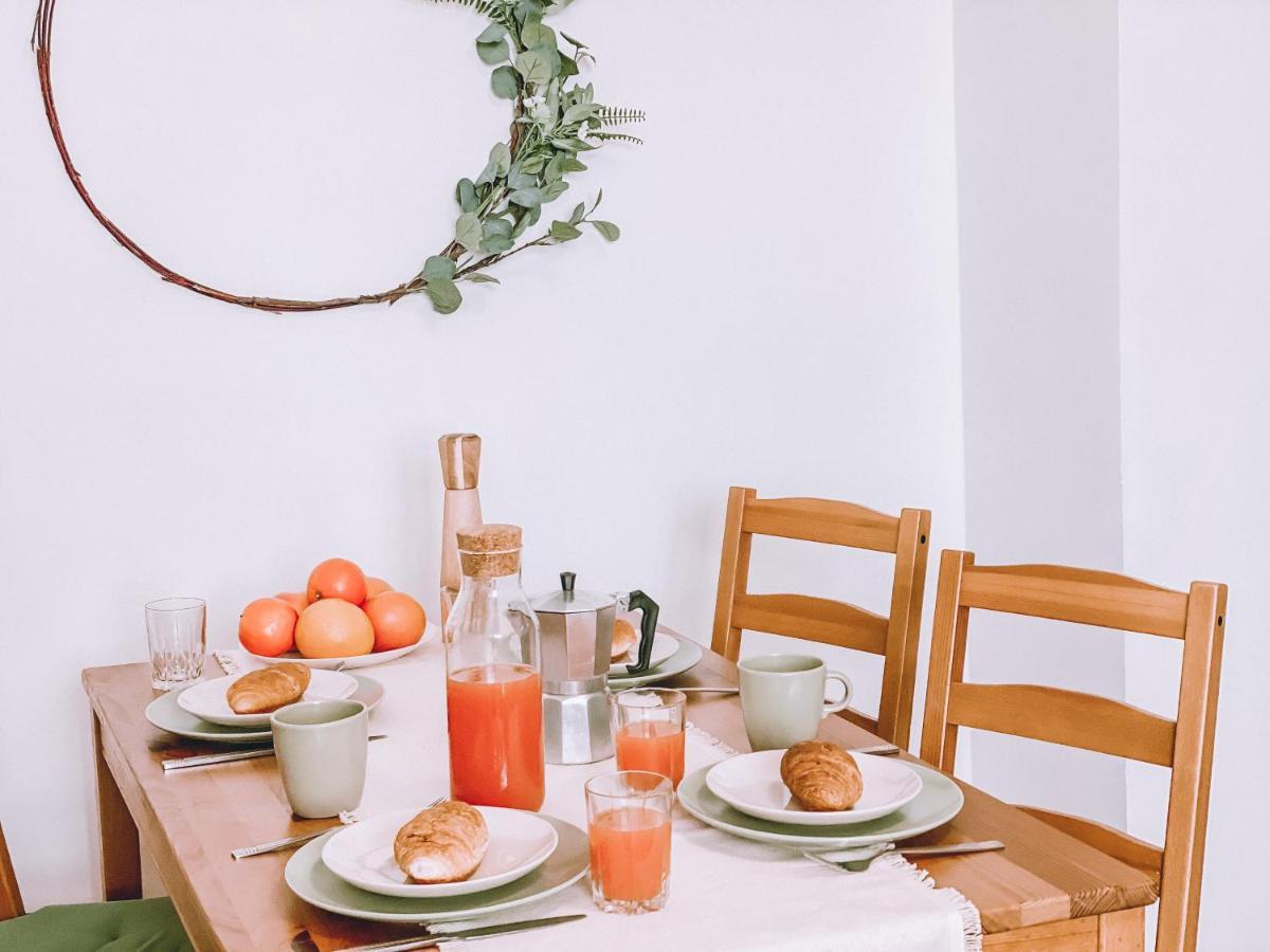 Appartement Simsimdoba à TTchernivtsi Extérieur photo